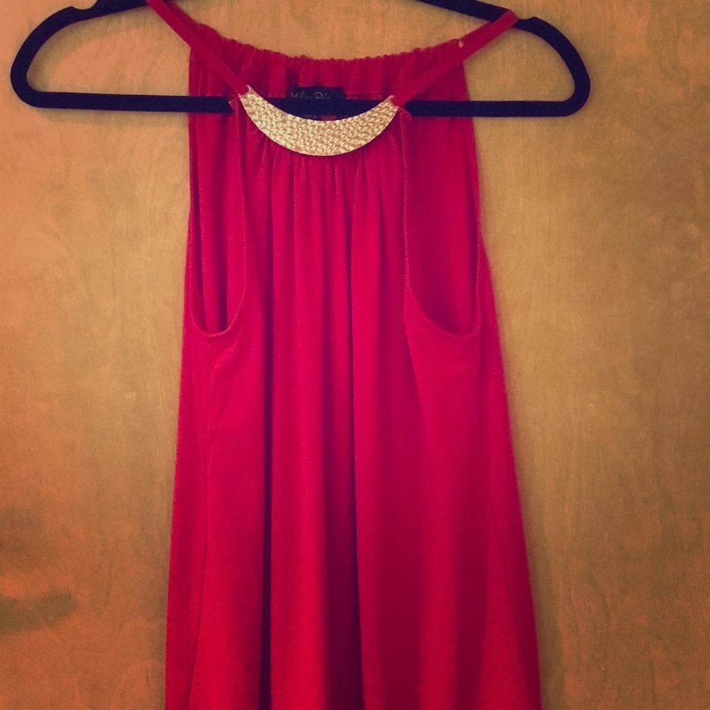 Cute gold plated Necklace lined tank red size M